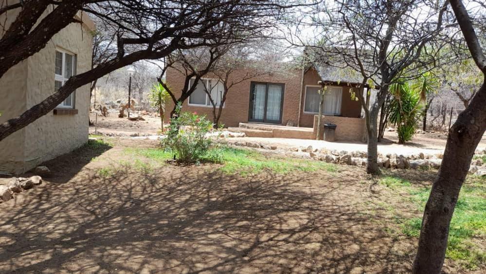 Ombo Rest Camp Otel Okahandja Oda fotoğraf