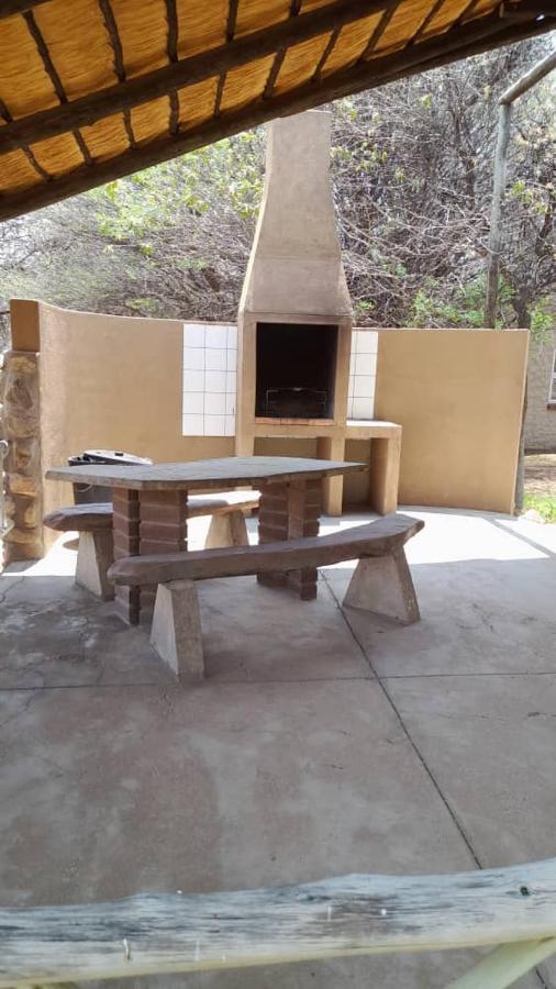 Ombo Rest Camp Otel Okahandja Oda fotoğraf