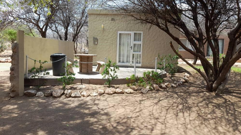 Ombo Rest Camp Otel Okahandja Oda fotoğraf