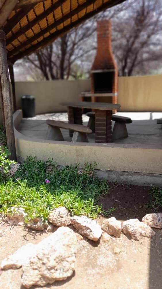 Ombo Rest Camp Otel Okahandja Oda fotoğraf