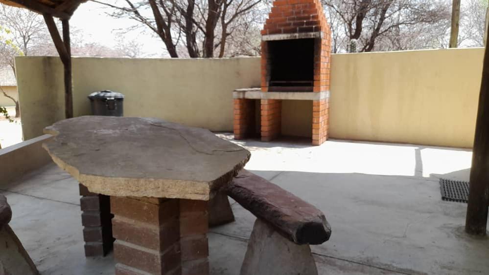Ombo Rest Camp Otel Okahandja Oda fotoğraf